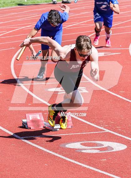 Thumbnail 2 in Kingston Tiger Relays (Boys Morning Races) photogallery.