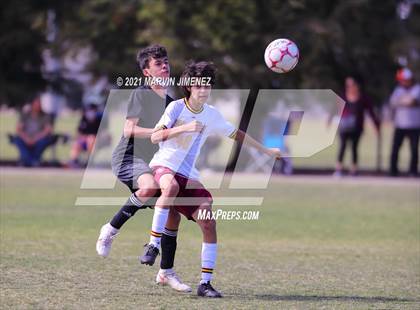 Thumbnail 3 in Royal vs Simi Valley photogallery.