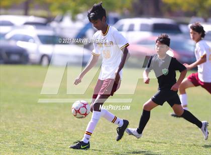 Thumbnail 1 in Royal vs Simi Valley photogallery.