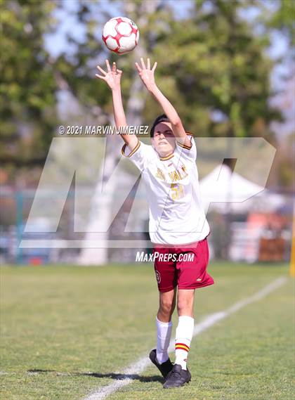 Thumbnail 1 in Royal vs Simi Valley photogallery.