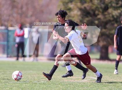 Thumbnail 2 in Royal vs Simi Valley photogallery.