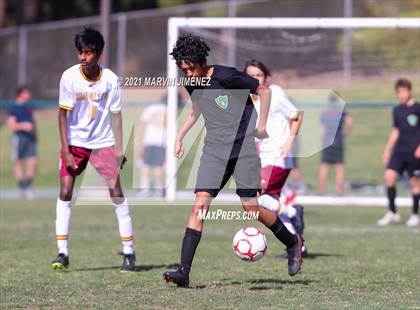 Thumbnail 3 in Royal vs Simi Valley photogallery.