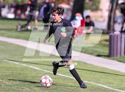 Thumbnail 3 in Royal vs Simi Valley photogallery.