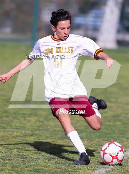 Thumbnail 2 in Royal vs Simi Valley photogallery.