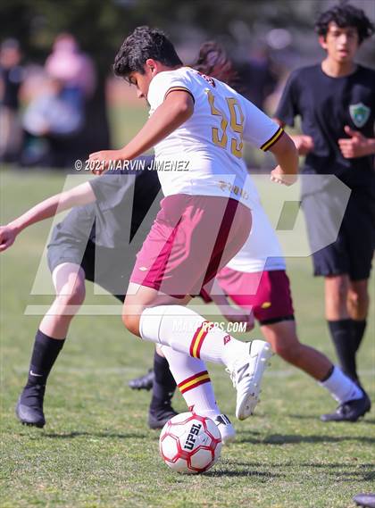 Thumbnail 2 in Royal vs Simi Valley photogallery.