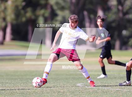 Thumbnail 2 in Royal vs Simi Valley photogallery.