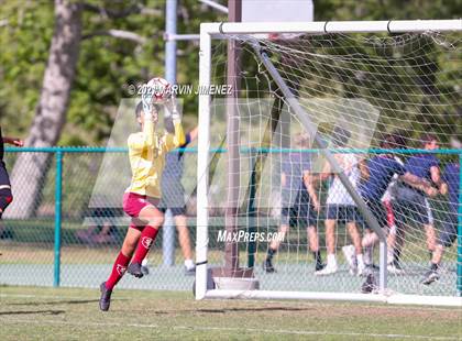 Thumbnail 2 in Royal vs Simi Valley photogallery.