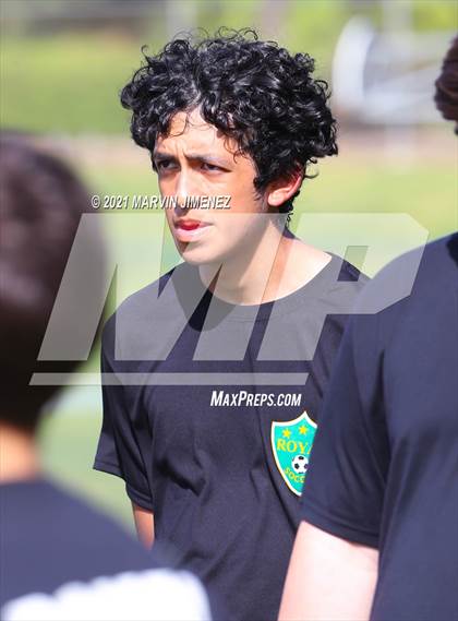 Thumbnail 3 in Royal vs Simi Valley photogallery.