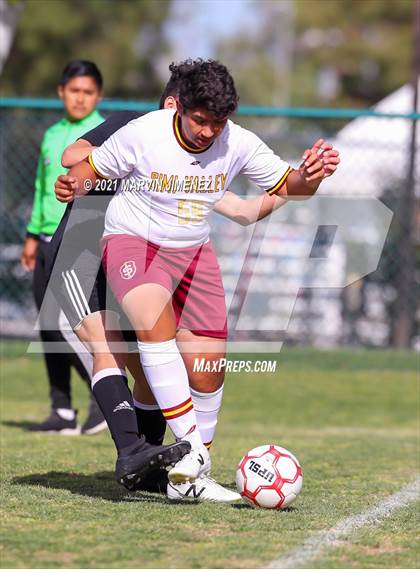 Thumbnail 3 in Royal vs Simi Valley photogallery.