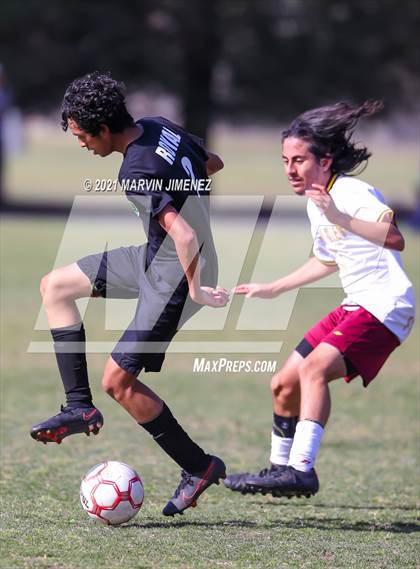 Thumbnail 1 in Royal vs Simi Valley photogallery.