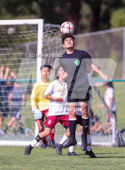 Thumbnail 2 in Royal vs Simi Valley photogallery.
