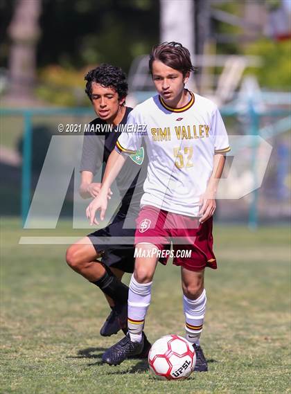 Thumbnail 1 in Royal vs Simi Valley photogallery.