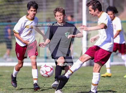 Thumbnail 3 in Royal vs Simi Valley photogallery.