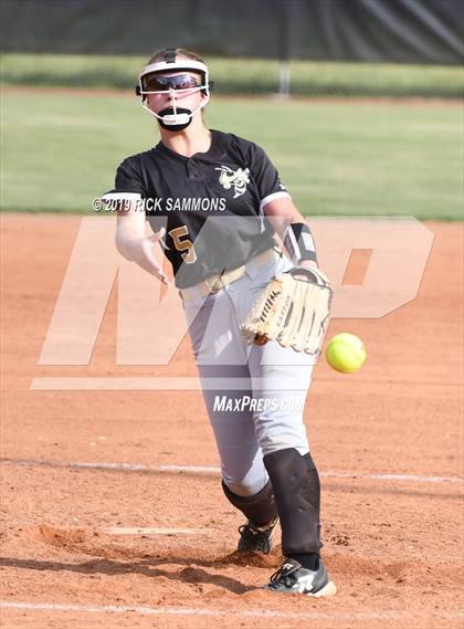 Thumbnail 2 in Hayesville @ West Montgomery (NCHSAA 1st Round Playoff) photogallery.
