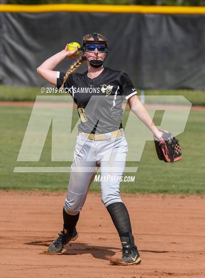 Thumbnail 1 in Hayesville @ West Montgomery (NCHSAA 1st Round Playoff) photogallery.