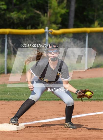 Thumbnail 3 in Hayesville @ West Montgomery (NCHSAA 1st Round Playoff) photogallery.