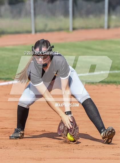 Thumbnail 1 in Hayesville @ West Montgomery (NCHSAA 1st Round Playoff) photogallery.