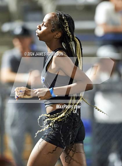Thumbnail 3 in FHSAA 3A Region 1 (4 x 400 Meter) photogallery.