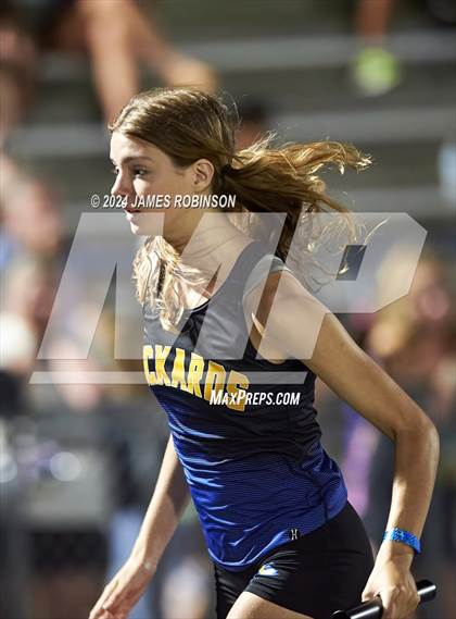 Thumbnail 3 in FHSAA 3A Region 1 (4 x 400 Meter) photogallery.