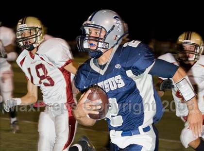 Thumbnail 2 in Saugus vs. Alemany photogallery.