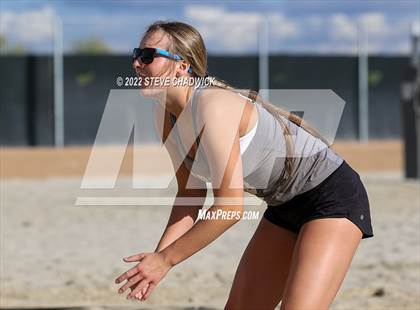 Thumbnail 3 in Mountain View vs Perry at Casteel photogallery.