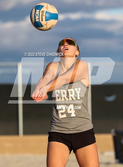 Thumbnail 3 in Mountain View vs Perry at Casteel photogallery.