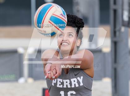 Thumbnail 3 in Mountain View vs Perry at Casteel photogallery.
