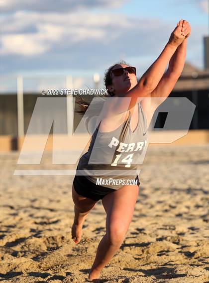 Thumbnail 2 in Mountain View vs Perry at Casteel photogallery.
