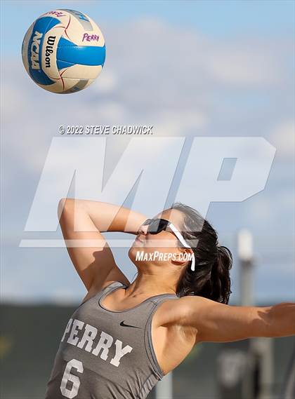 Thumbnail 1 in Mountain View vs Perry at Casteel photogallery.