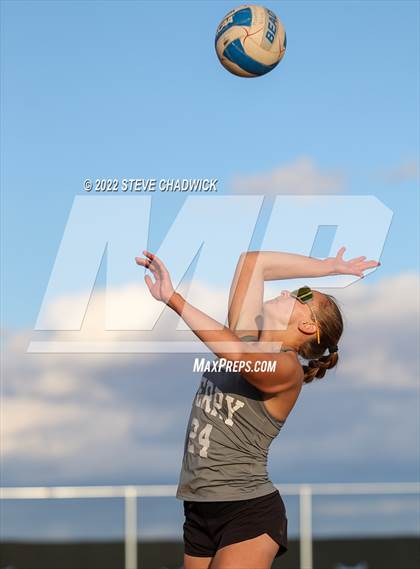 Thumbnail 3 in Mountain View vs Perry at Casteel photogallery.
