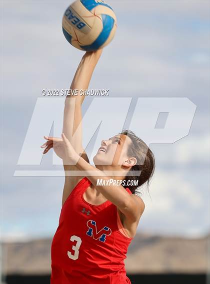 Thumbnail 1 in Mountain View vs Perry at Casteel photogallery.
