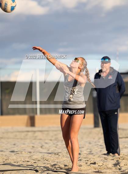 Thumbnail 1 in Mountain View vs Perry at Casteel photogallery.