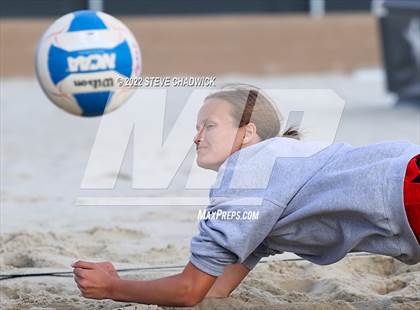 Thumbnail 3 in Mountain View vs Perry at Casteel photogallery.
