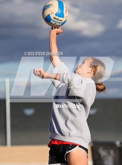 Thumbnail 2 in Mountain View vs Perry at Casteel photogallery.