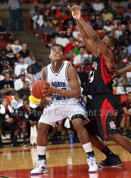 Thumbnail 2 in North Crowley @ Cedar Hill (Texas 5A Region 1 Semifinal) photogallery.