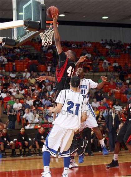 Thumbnail 2 in North Crowley @ Cedar Hill (Texas 5A Region 1 Semifinal) photogallery.