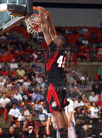 Thumbnail 3 in North Crowley @ Cedar Hill (Texas 5A Region 1 Semifinal) photogallery.