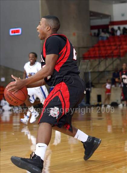 Thumbnail 1 in North Crowley @ Cedar Hill (Texas 5A Region 1 Semifinal) photogallery.