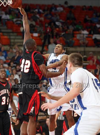 Thumbnail 1 in North Crowley @ Cedar Hill (Texas 5A Region 1 Semifinal) photogallery.
