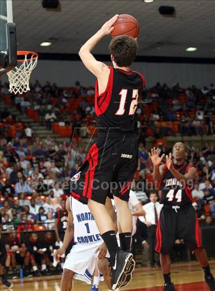 Thumbnail 2 in North Crowley @ Cedar Hill (Texas 5A Region 1 Semifinal) photogallery.