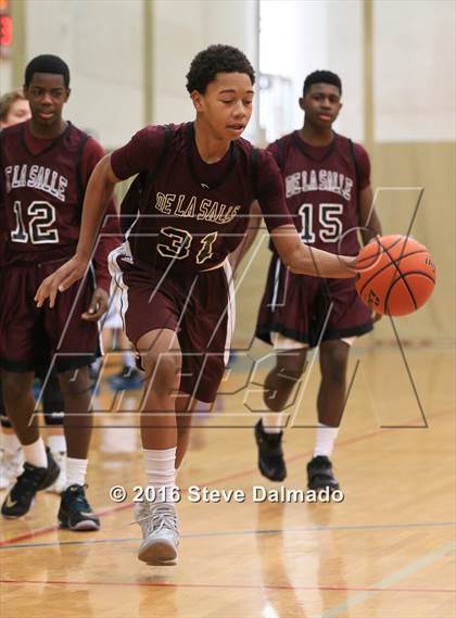 Thumbnail 3 in Edna Karr vs De La Salle (Country Day Freshman Tournament) photogallery.