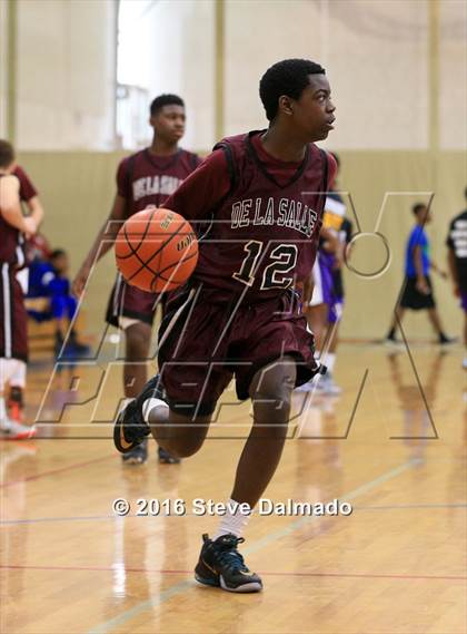 Thumbnail 3 in Edna Karr vs De La Salle (Country Day Freshman Tournament) photogallery.