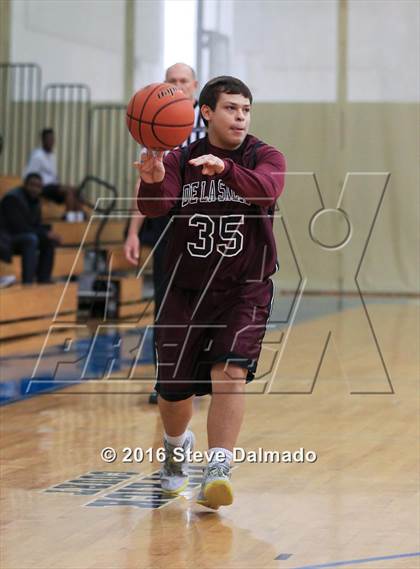 Thumbnail 1 in Edna Karr vs De La Salle (Country Day Freshman Tournament) photogallery.