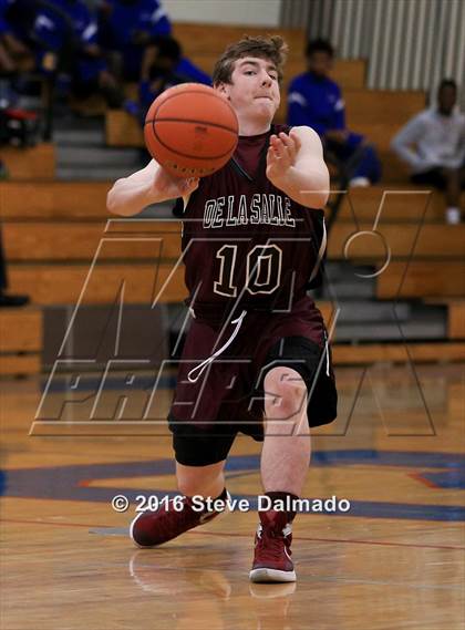 Thumbnail 3 in Edna Karr vs De La Salle (Country Day Freshman Tournament) photogallery.
