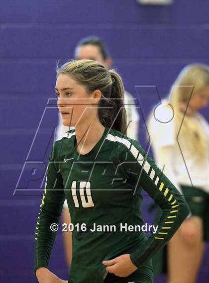 Thumbnail 1 in St. Ignatius vs. Edison (Durango Fall Classic) photogallery.