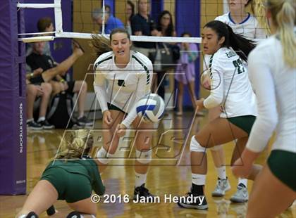 Thumbnail 3 in St. Ignatius vs. Edison (Durango Fall Classic) photogallery.