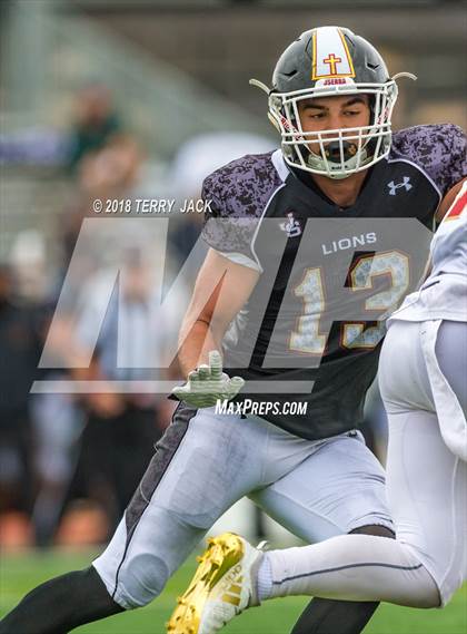 Thumbnail 1 in Orange Lutheran @ JSerra Catholic photogallery.