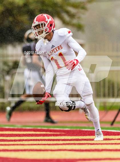 Thumbnail 2 in Orange Lutheran @ JSerra Catholic photogallery.
