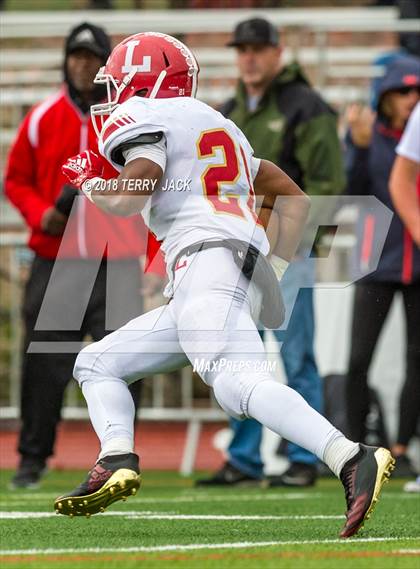 Thumbnail 3 in Orange Lutheran @ JSerra Catholic photogallery.