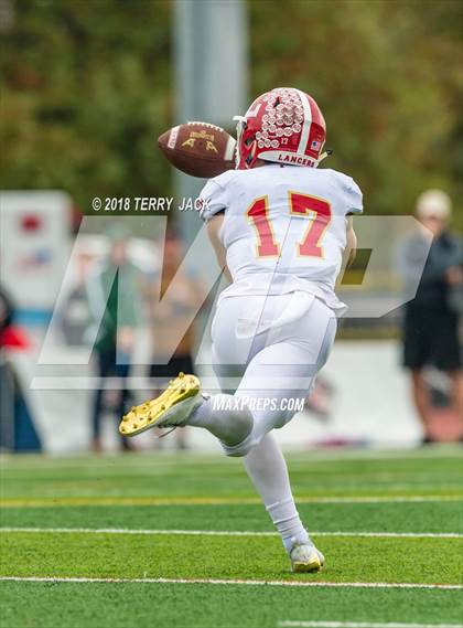 Thumbnail 3 in Orange Lutheran @ JSerra Catholic photogallery.